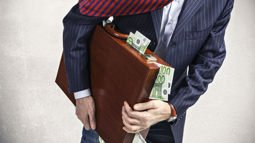 Anzugtraeger-Koffer-Bargeld-90193628-FO-hppd