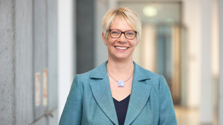 Julia Wiens, Exekutivdirektorin Versicherungs- und Pensionsfondsaufsicht