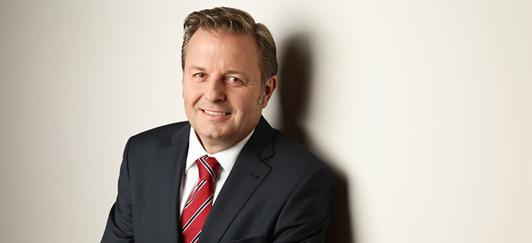 Carsten Kock leitet vergrößertes Geschäftsfeld Automotive und Belegschaften