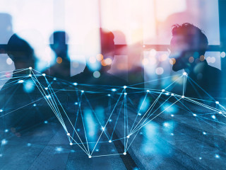 Meeting-Office-Netzwerk-226321806-FO-alphaspirit