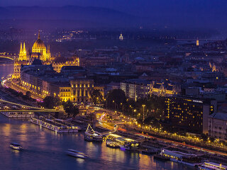 Budapest-3274777-PB-wfeco77