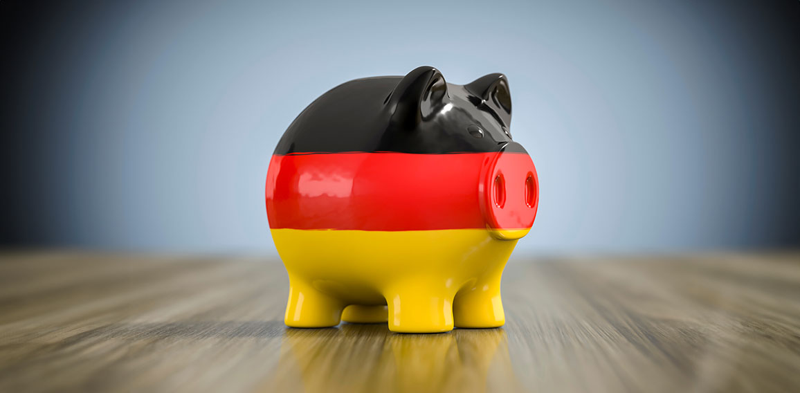fat piggy bank in german colors