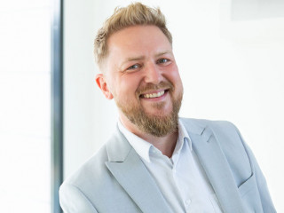 Reiner-Ihnken_Leiter-Vertrieb_Ammerländer-Versicherung