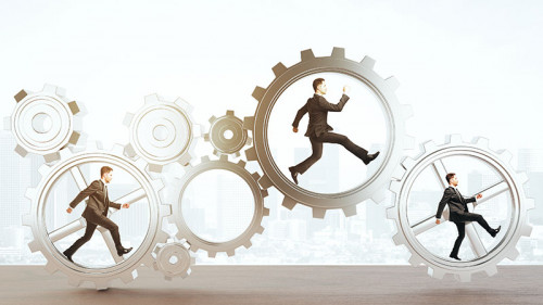 Anzugtraeger-in-Zahnraedern-123264646-FO-peshkov