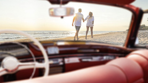 Paar-Strand-Auto-168197295-FO-magdal3na