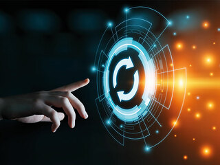 Hand-digitale-Pfeile-210497702-FO-Sikov