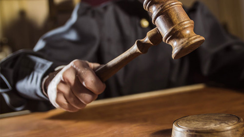 Richter-Hammer-155565862-FO-denissimonov