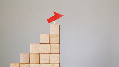 Baukloetze-Pfeil-125000428-FO-samiso