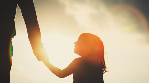 Elternteil-Kind-167804892-FO-nadezhda1906