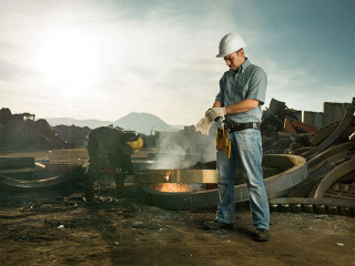 Arbeiter-76248227-FO-shotsstudio