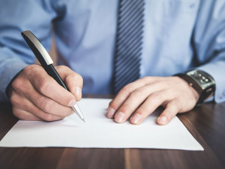 Anzugtraeger-Stift-Blatt-194323244-FO-andranik123