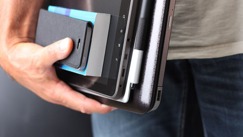 Mann-Endgeraete-69348838-FO-mickyso