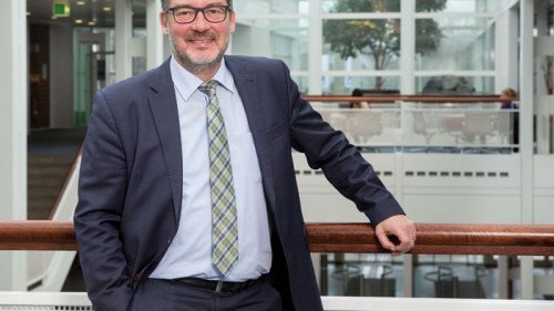 Hajo-Schmitz-2019-AXA-Krankenversicherung