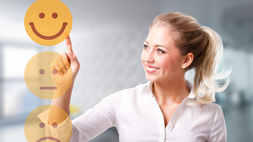 Anzugtaregerin-Smileys-202354524-FO-fotogestoeber