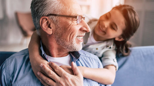 Senior-Maedchen-204854451-FO-Artem