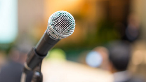 Mikrofon-131553712-FO-TEEREXZ