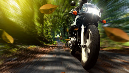 Motorradfahrer-39785767-FO-lassedesignen