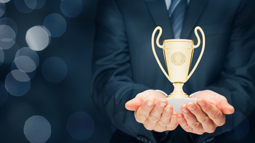 Anzugtraeger-Pokal-137068155-FO-Jakub-Jirsák