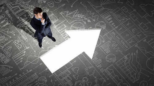 Anzugtraeger-Pfeil-Diagramme-73639249-FO-Sergey-Nivens