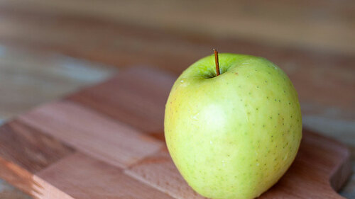 Gruener-Apfel-4047507-PB-jucia13
