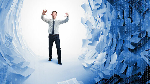 Anzugtraeger-Papier-Binaer-Code-198610930-FO-Vladimir-Melnikov