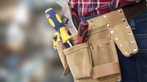 Handwerker-Guertel-133563405-FO-carballo