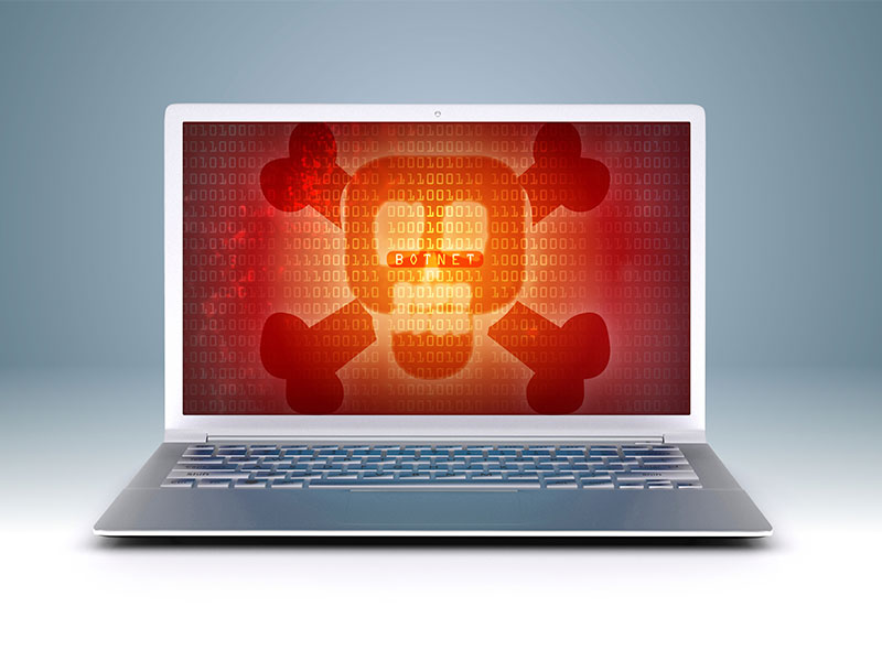 Totenkopf-Laptop-181106046-FO-kaptn