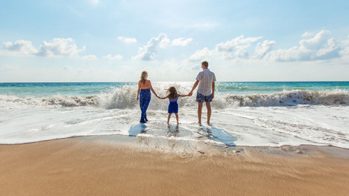 Familie-Meer-82319907-PB-Pexels