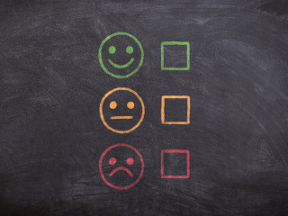 Smileys-auf-Tafel-3699978-PB-athree23