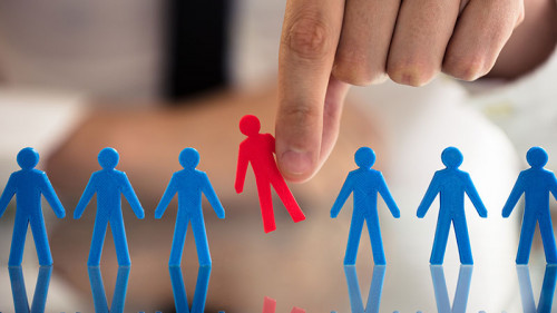 Hand-Maennchen-209445070-FO-Andrey-Popov