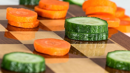 Gurken-Karotten-Schachbrett-1607692-PB-stevepb