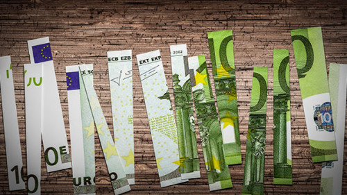 Geldschein-79970611-FO-fotomek