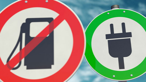 E-Scooter-167821869-FO-bluedesign