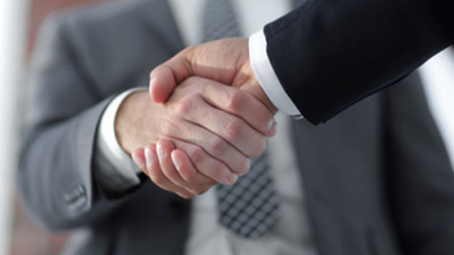 Handshake-204290448-FO-ASDF