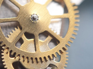 Zahnraeder-110412171-FO-MarkoVS87