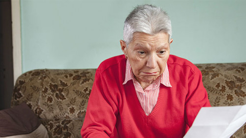 Seniorin-Papier-156355199-FO-Teodor-Lazarev