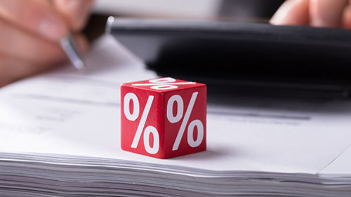 Prozent-Wuerfel-Taschenrechner-195567126-FO-Andrey-Popov