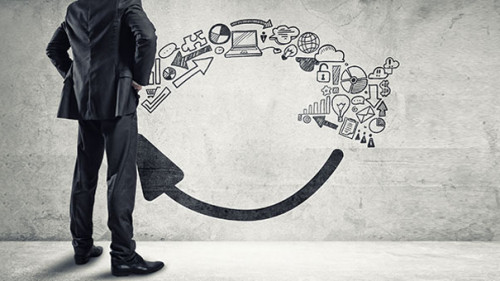 Anzugtraeger-Daten-Pfeile-194408828-FO-adam121