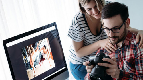 Fotograf-Frau-283949052-FO-nd3000