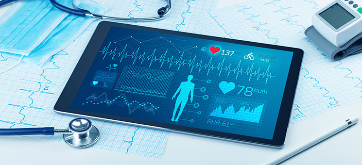 Stethoskop-Tablet-Gesundheit-253723818-AS-ra2-studio