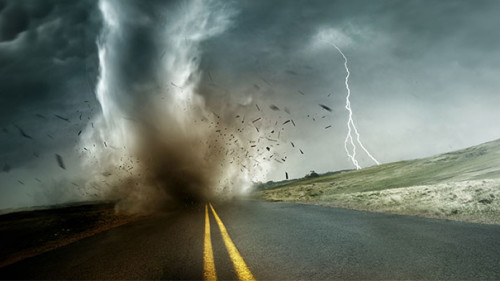 Wirbelsturm-211923297-AS-James-Thew