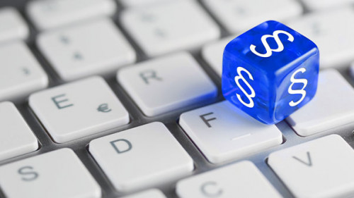 Urteil_132590701_FO_-Falko-Mueller---Riesa