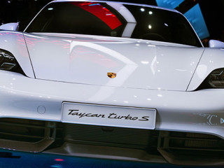 Porsche-Taycan-293702202-AS-Vitaly Krivosheev