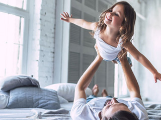 Vater-Tochter-203905359-AS-Vasyl