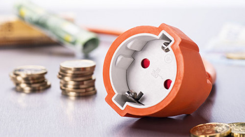 Stromkabel-Euro-190388794-AS-Eisenhans