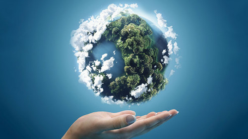 Erdkugel-ueber-Hand-54343915-AS-Musicman80