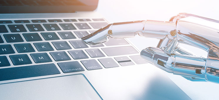 Roboterhand-Laptop-187834068-AS-ryanking999