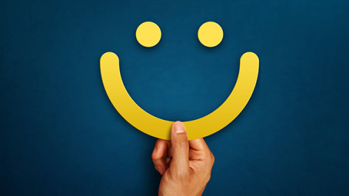 Hand-Smiley-233557386-AS-sichon