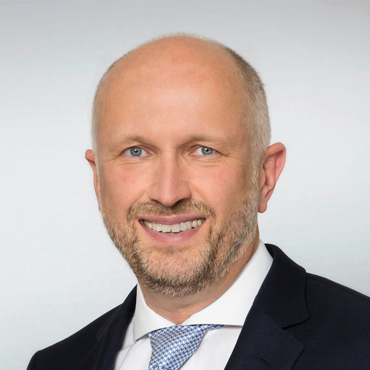 Prof-Dr-Hubert-Becker-2019-Instinctif-Partners