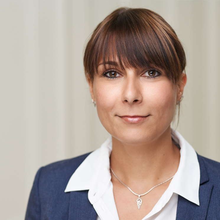 Stephanie-Has-2019-FHR-Rechtsanwaelte